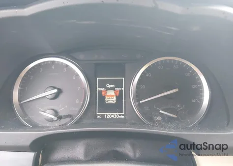 2016 Toyota Highlander Xle z USA, uszkodzony, nr VIN 5TDKKRFH9GS153441